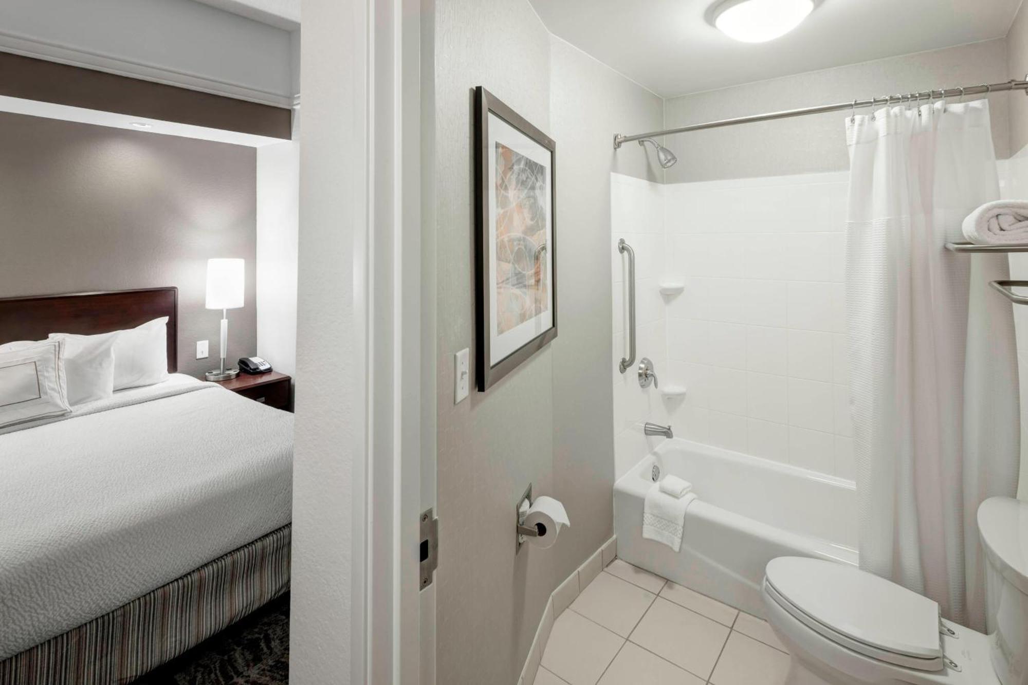 Springhill Suites Columbus Exterior photo